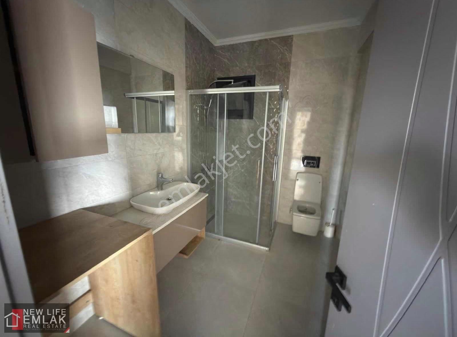 Kuşadası Kadınlar Denizinde Güvenlikli Sitede Kiralık Daire - Görsel 26