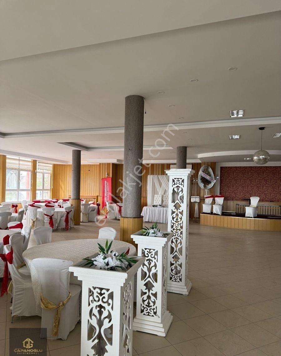 Tekirdağ Süleymanpaşa’da Kiralık Düğün Salonu / Restoran – Üst Katında 1+1 Daire – Ana Yol Üzerinde - Görsel 8