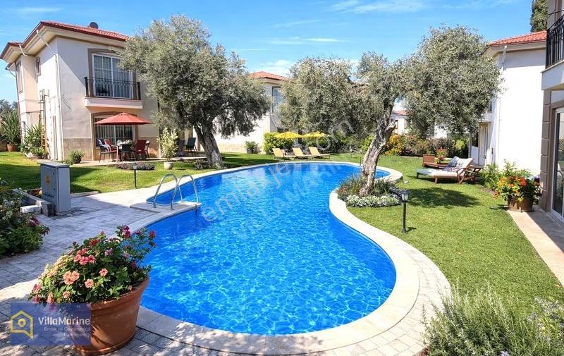 Kadınlar Denizi'ne 250 Metre Mesafede 3+1 Lüks Villa