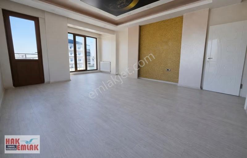 Hak Emlak'tan Aziziye Mah.de Cadde Cepheli Satılık 3+1 Daire - Görsel 12