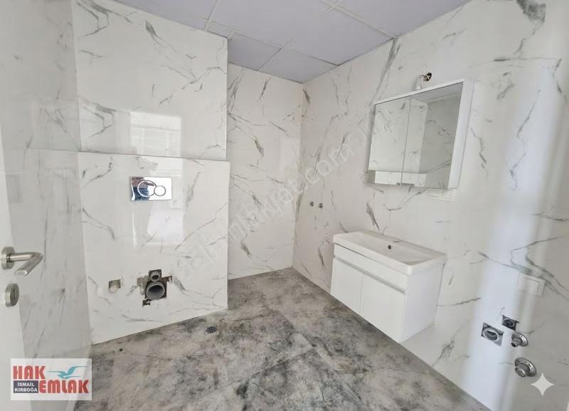 Hak Emlak'tan İstanbul Caddesi Üzerinde Satılık 1+1 Daire - Görsel 4