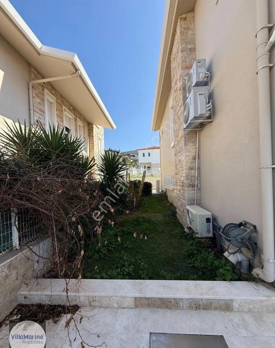 Özel Havuzlu - Alt Kat Odalı - Site İçinde Müstakil Villa - Görsel 11