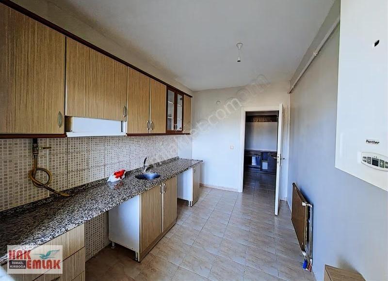 Hak Emlak'tan Merkezi Konumda Memursen Evleri Kiralık 3+1 Daire - Görsel 20