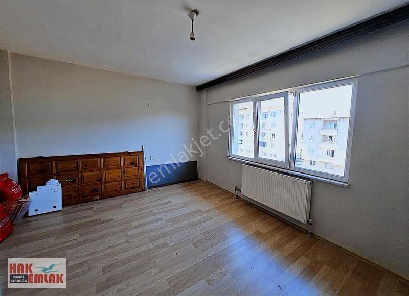 Hak Emlak'tan Fevziçakmak Mah Merkezi Konumda Kiralık 3+1 Daire - Görsel 33