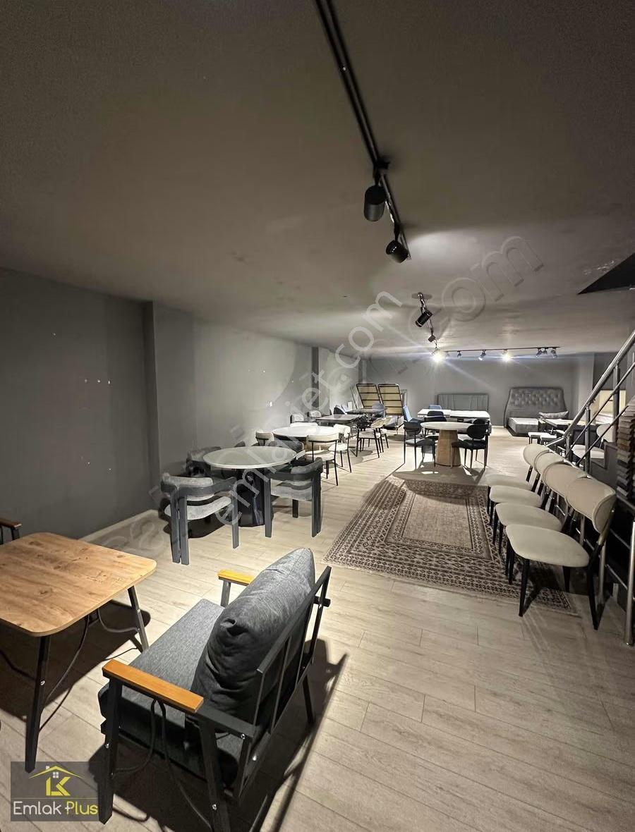 Emlak Plus'tan Devren Kiralık 900m2 Mağaza - Görsel 4