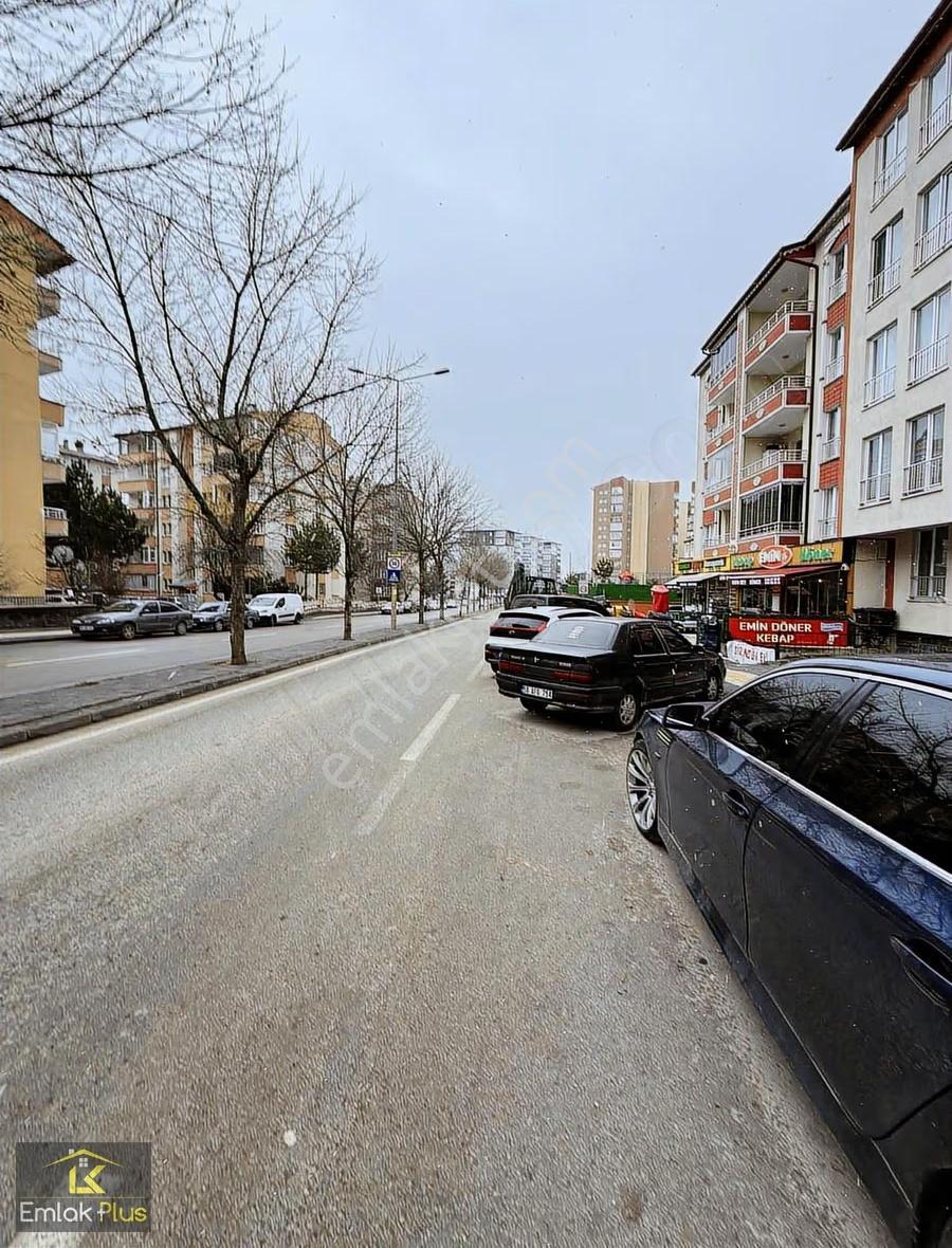Emlak Plus' Tan Şeyhşamil Migros Çapraz Karşısı Kupon Dükkan - Görsel 6