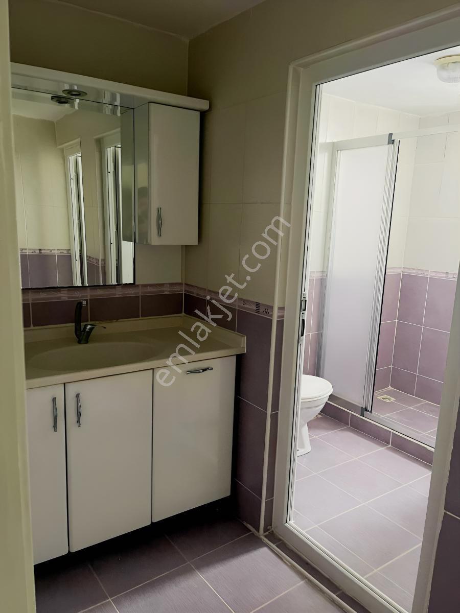 Şehrin Merkezinde Cadde Üzerinde Asansörlü 3+1 Kiralık Daire - Görsel 18