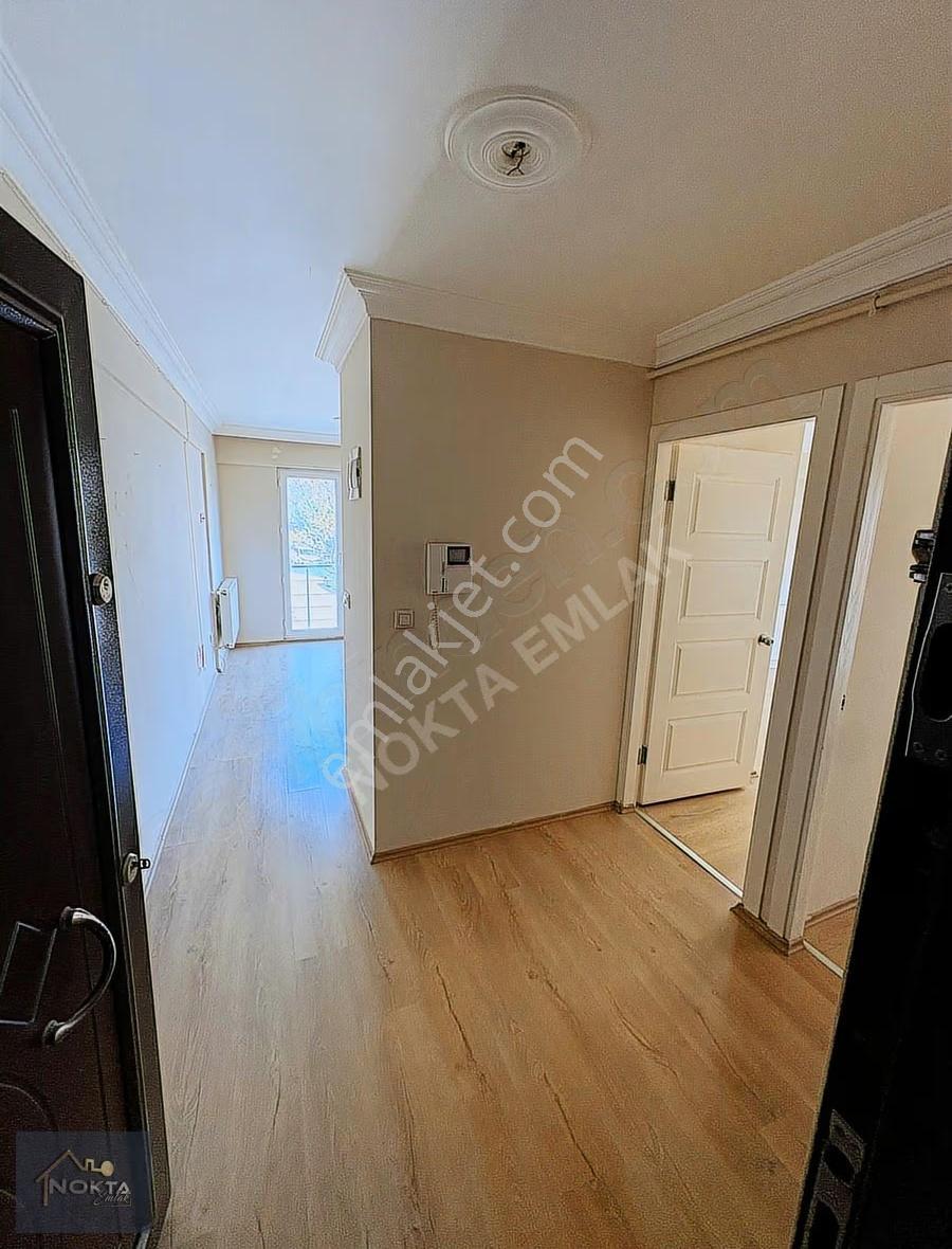 Nokta Emlaktan Trio Yakını Aile Apartmanı Cam Balkonlu 2+1 - Görsel 8