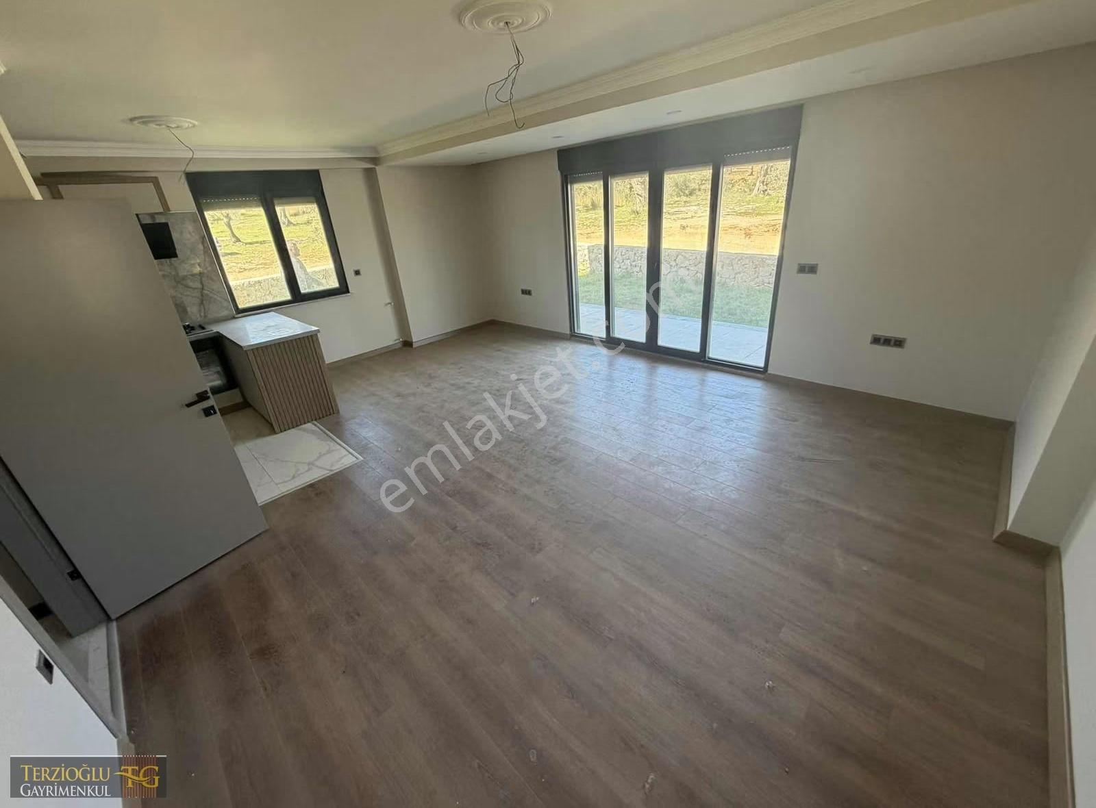 Terzioğlu'ndan Güre De Havuzlu Sitede Kiralık 3+1 Deluxe Villa - Görsel 27