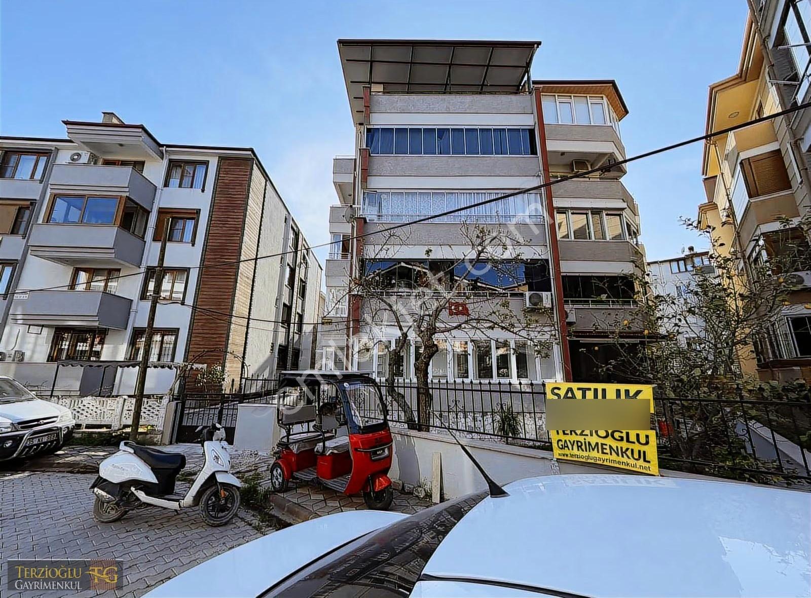Terzioğlu'ndan Satılık Akcay Merkezde Satılık2+1 Daire