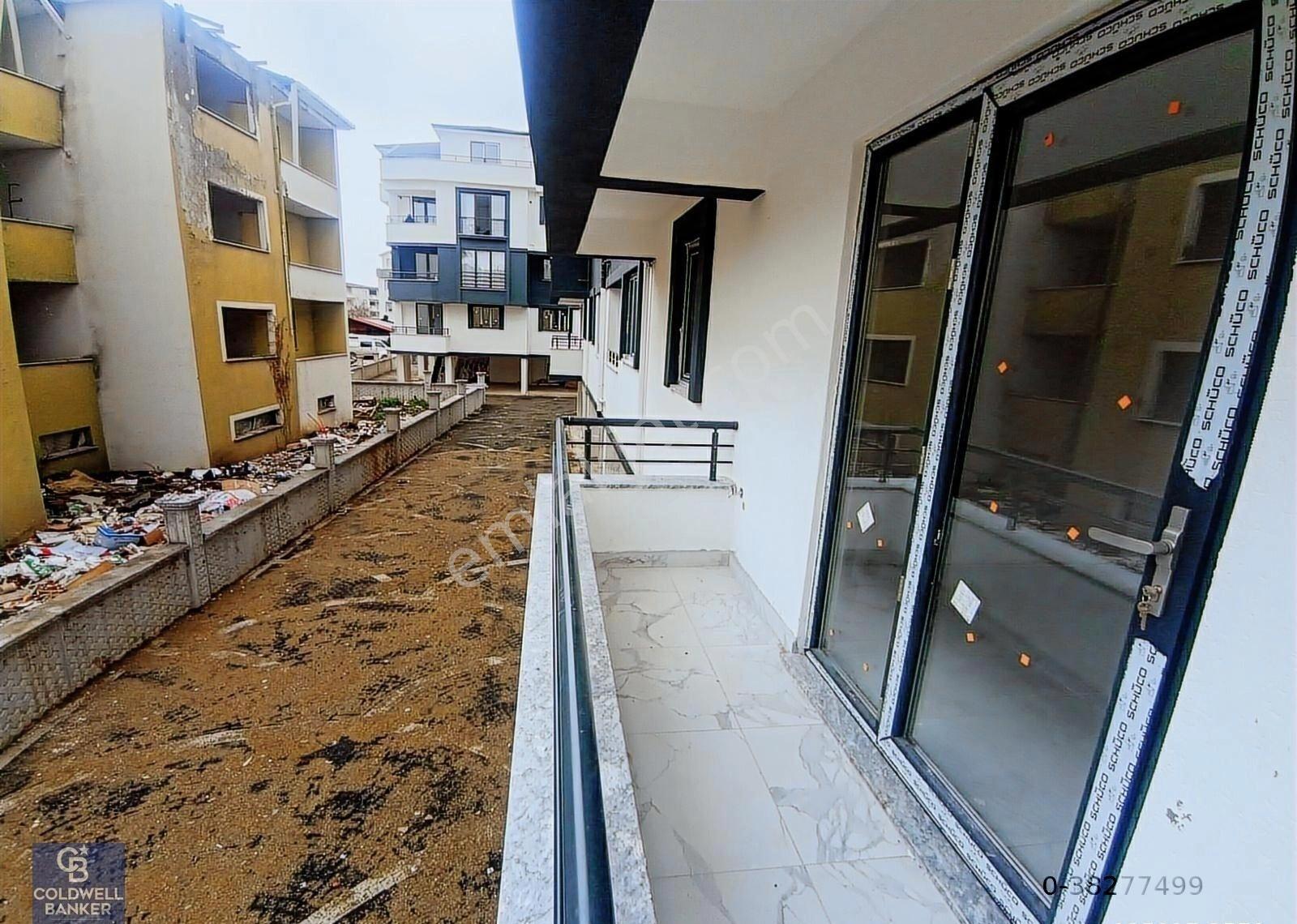Gölcük Çiftlik Mahallesi Satılık Arakat 3+1 Daire Asansörlü - Görsel 9
