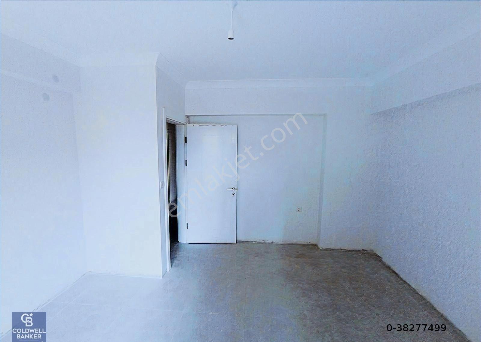 Gölcük Çiftlik Mahallesi Satılık Arakat 3+1 Daire Asansörlü - Görsel 12