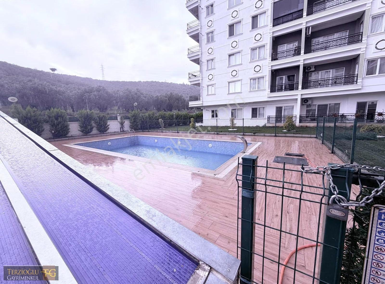 Terzioğlu'ndan Kadıköyde 2+1geniş Giyinme Odalı Deluxe Daire