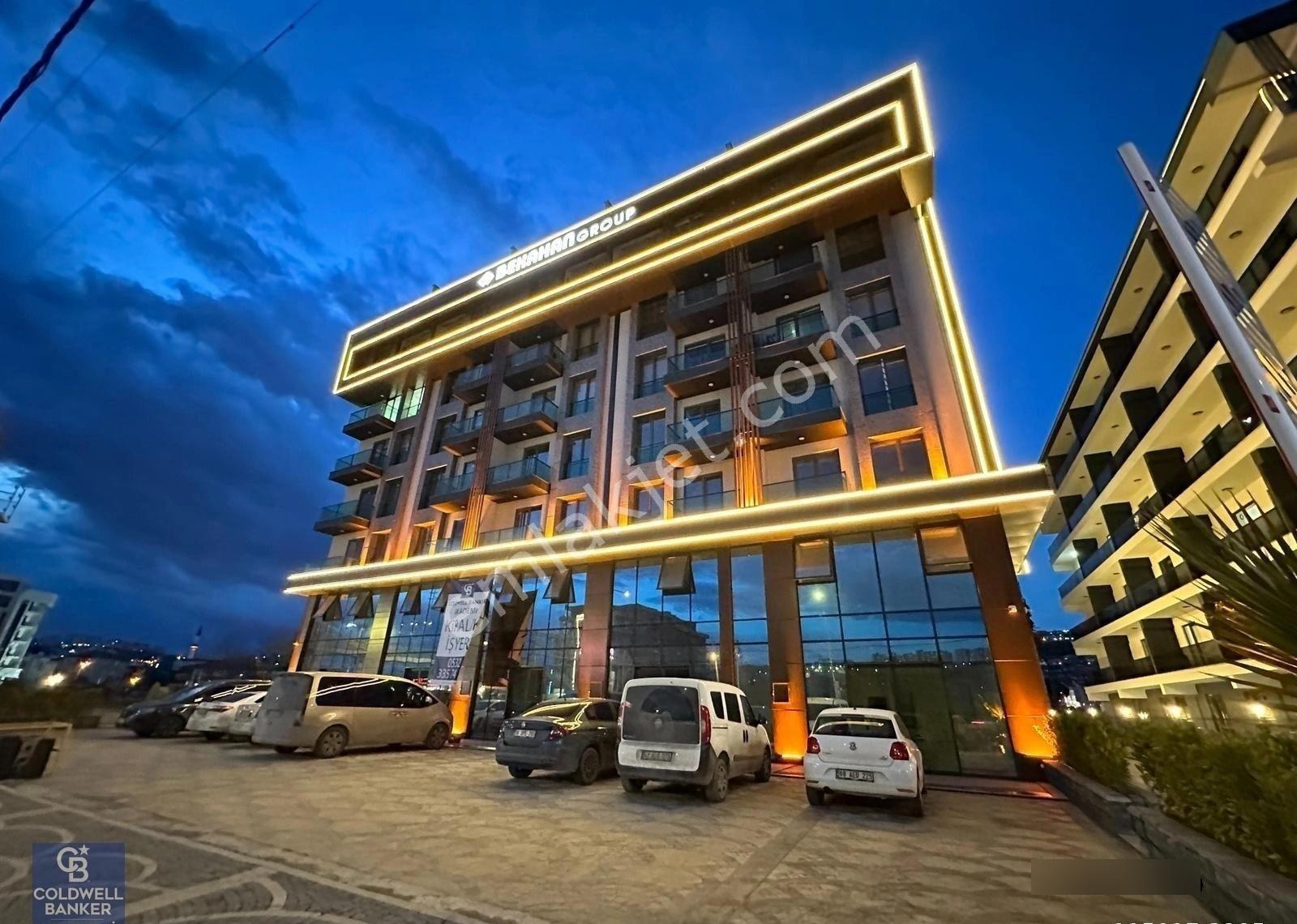 Yeşilova Mah. Dıamond Q Rezidans 1+1 Kiralık Sıfır Eşyalı Daire