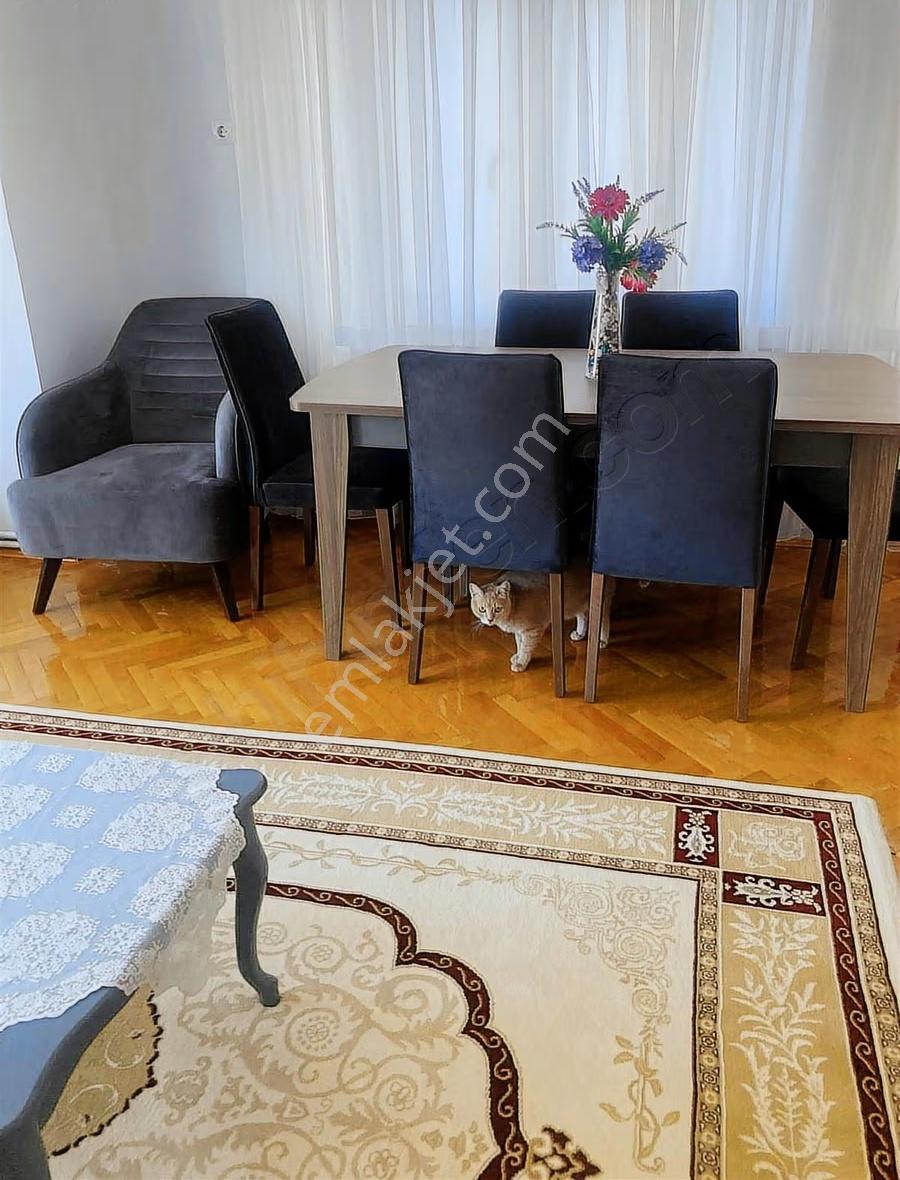 Şeref Caddesi 3+1 130 M2 Ana Cadde Mükemmel Konumda - Görsel 7