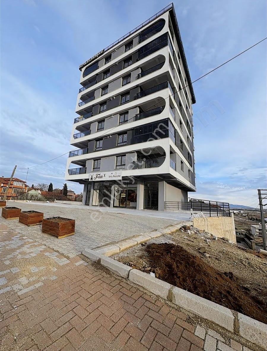 Temenos'tan Yavuz Sultan Selim Cadde'de 3+1 Sıfır Kiralık Daire - Görsel 11
