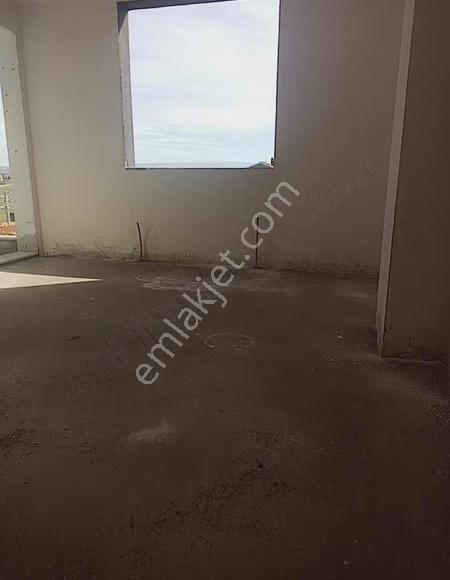 Temenos'tan Yss'de 3+1 Flaş Daire - Görsel 9