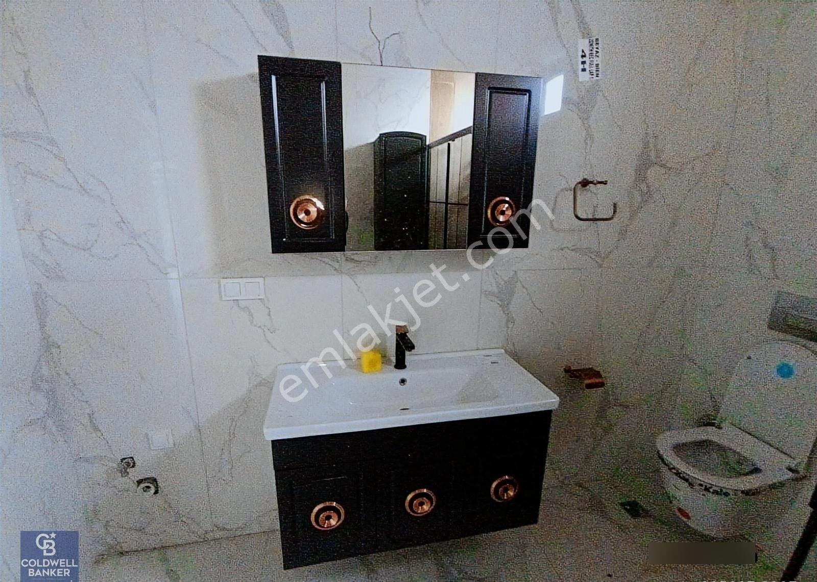 Başiskele 550m2 Arsada Lüks 6+1 Bağımsız Villa - Görsel 9