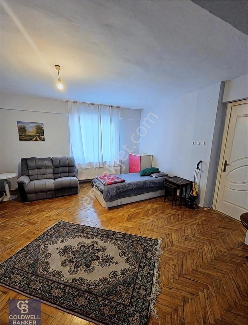 Degirmendere Cumhuriyet Mahallesinde 4+1 Esyali Kiralik Daire - Görsel 31
