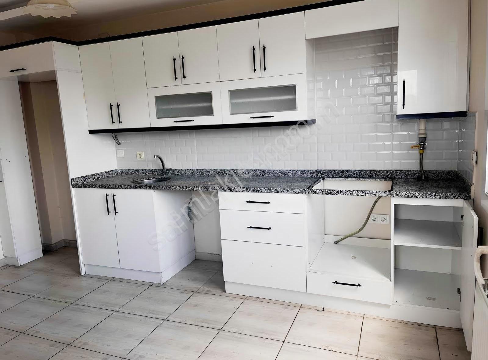 Cadde Üzeri 2+1 Geniş (127 M²) 2. Kat Satılık Daire - Görsel 13