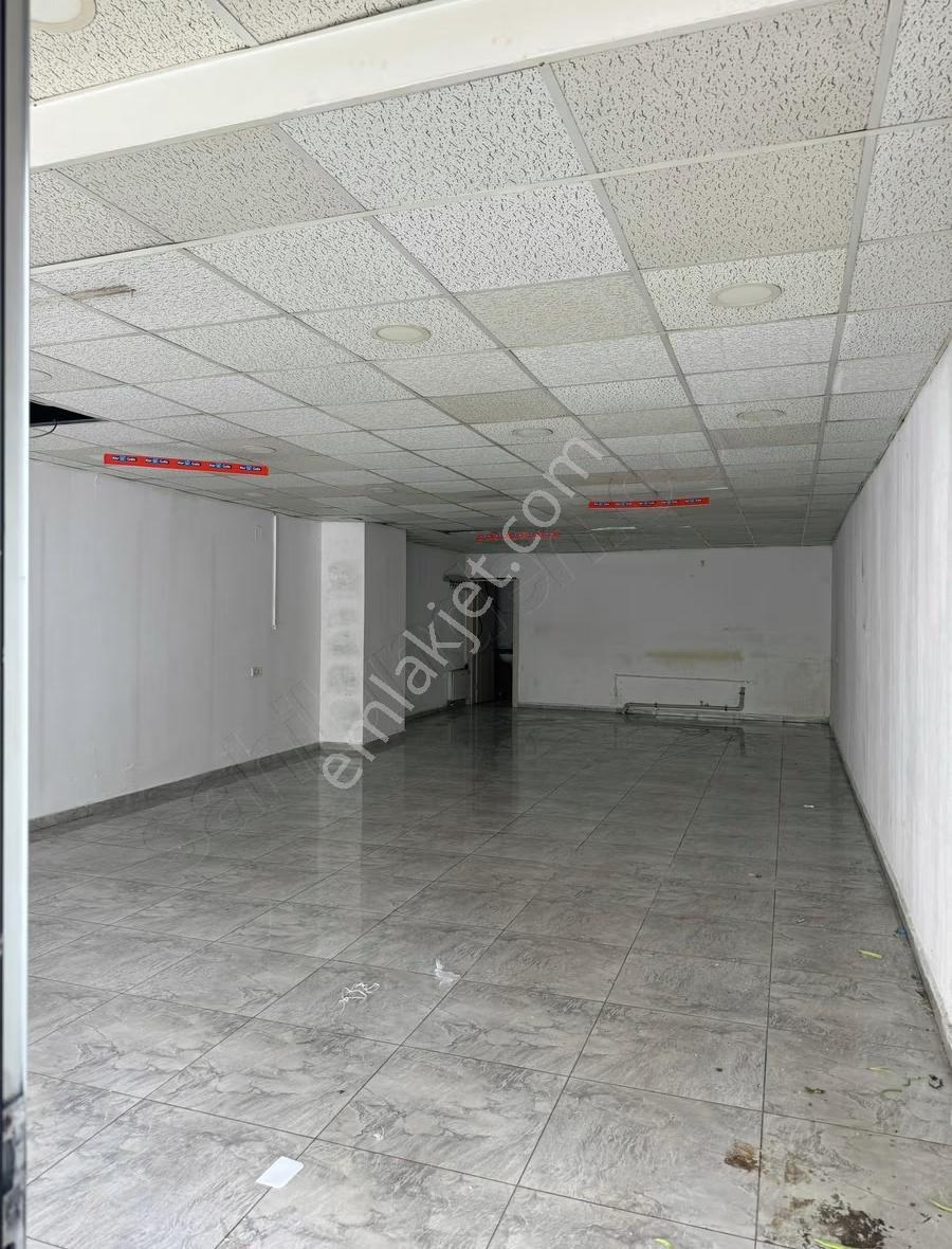 Şehir Merkezinde, Yaya Trafiği Yoğun Satılık 100m² Dükkan