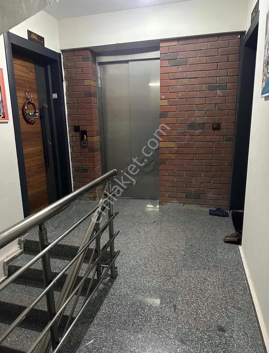 Çarşı Merkez 1+1 Arakat Sıcak Sulu Eşyalı Kiralık Daire - Görsel 17