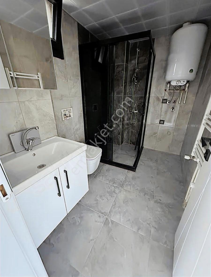 Çarşı Merkez Kiralık 1+1 Sıfır Eşyalı - Görsel 7
