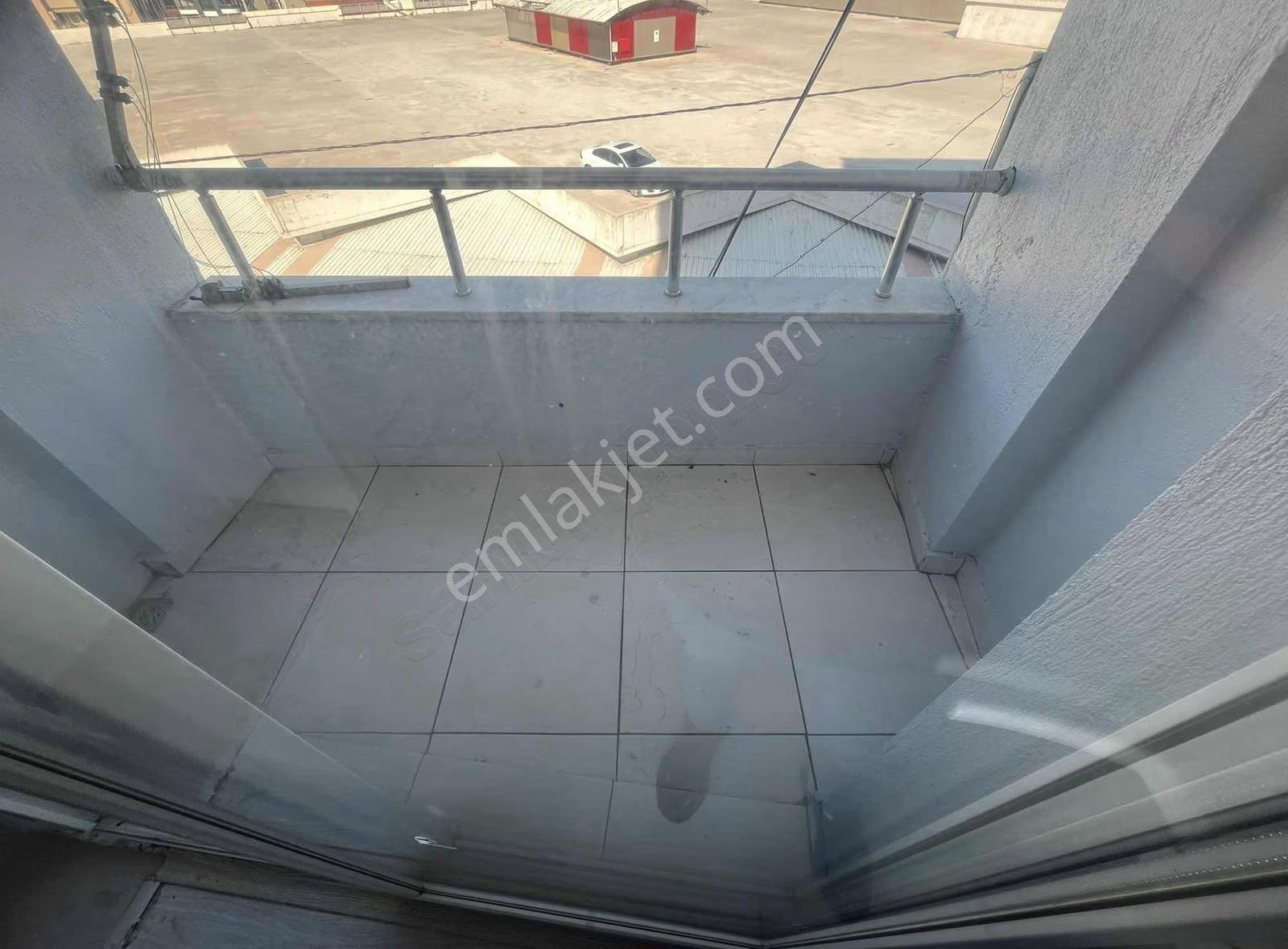 Katlı Pazar Yeri Mevki 2+1 Arakat Yeni Daire - Görsel 16