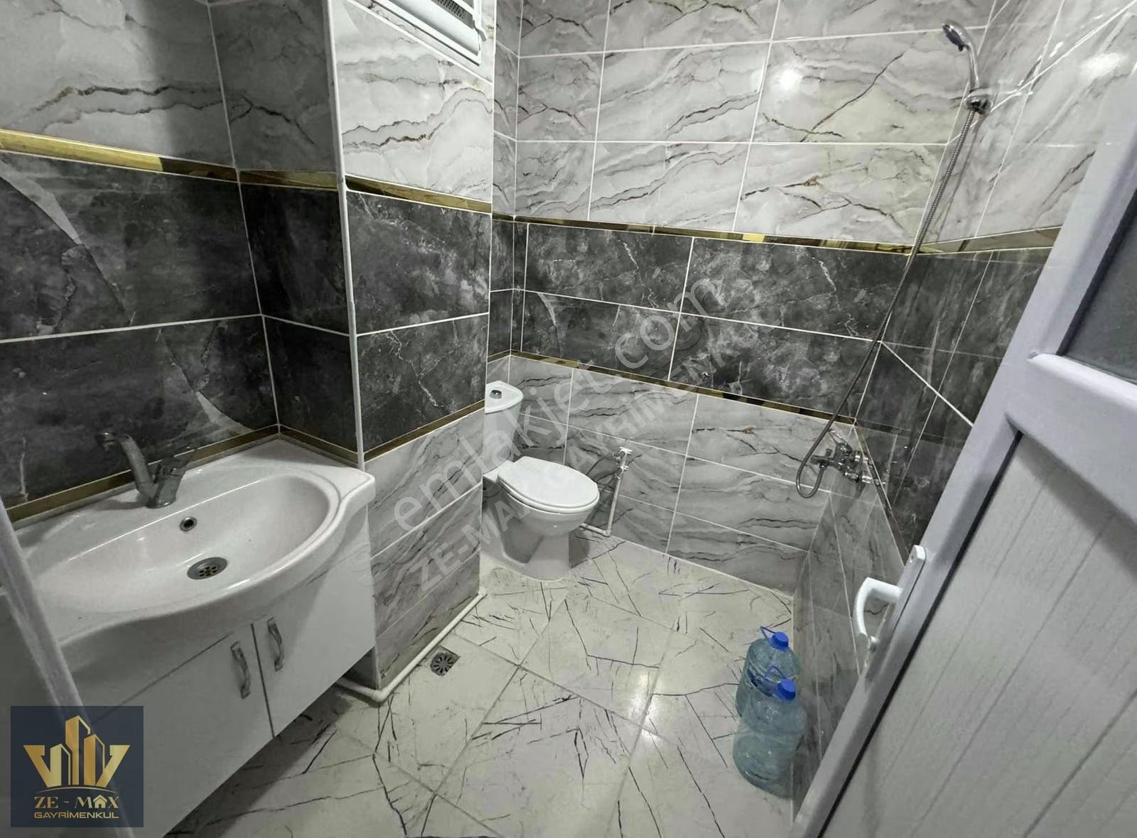 Ze/max^tan Yıldırımbeyazıt Mah.1 Yıllık Satılık 4+2 Dublex Daire - Görsel 3