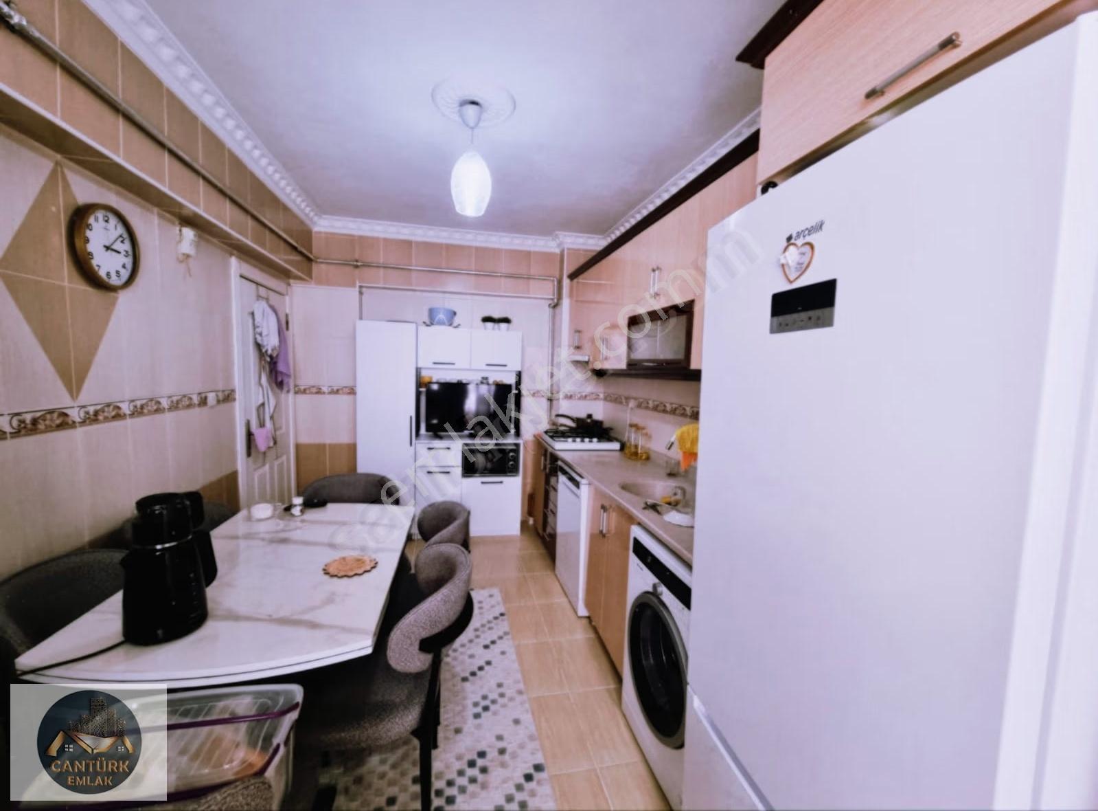 Cantürkten Pursaklar Merkezi Konumda Satılık 3+1 Daire