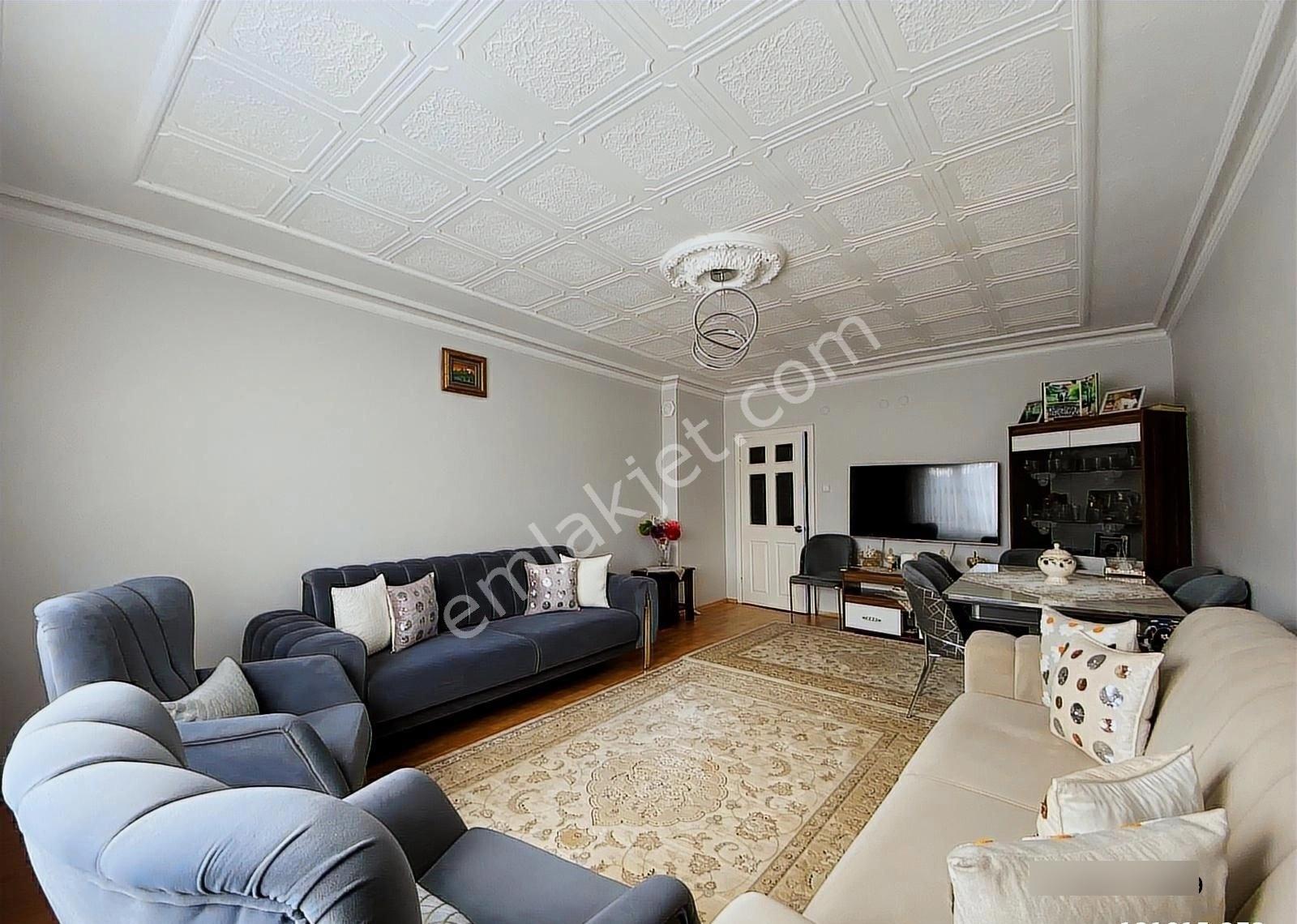 ***pursaklarda Merkezi Konumda 3+1 Daire***