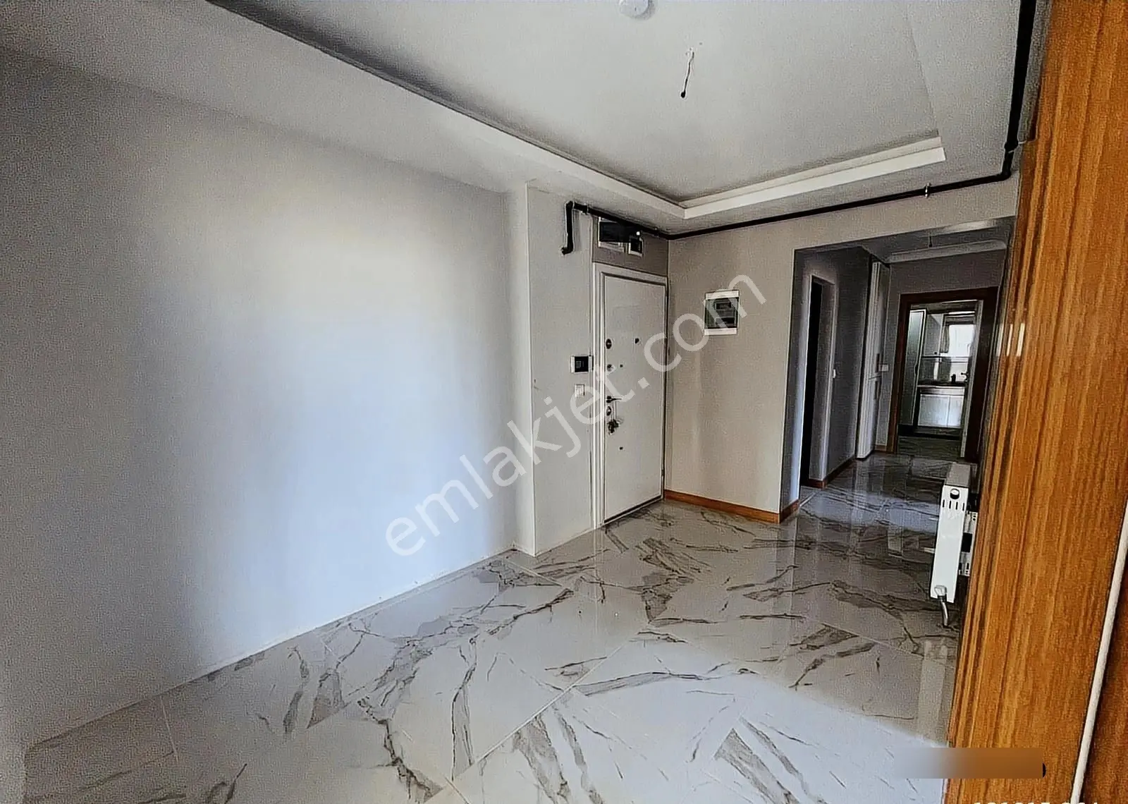 ***pursaklar Merkez De Sıfır 3+1 Yeni Binada Daire***
