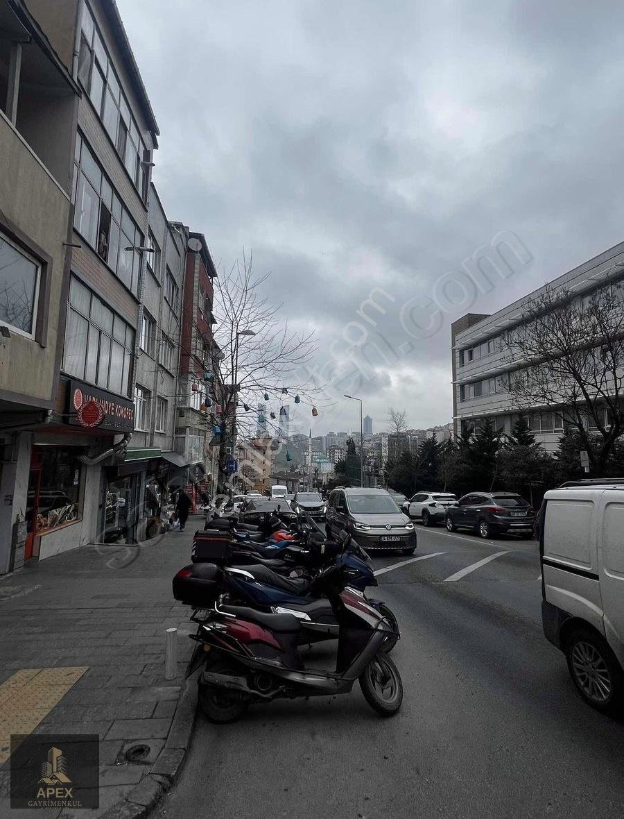 Kağıthane Yahyakemal Ana Cadde Yakın 2+1 - Görsel 22