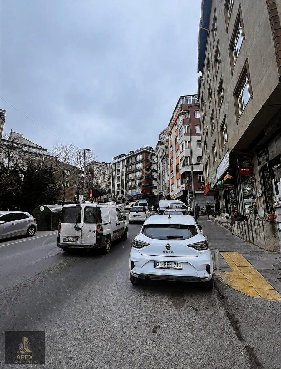 Kağıthane Yahyakemal Ana Cadde Yakın 2+1 - Görsel 6