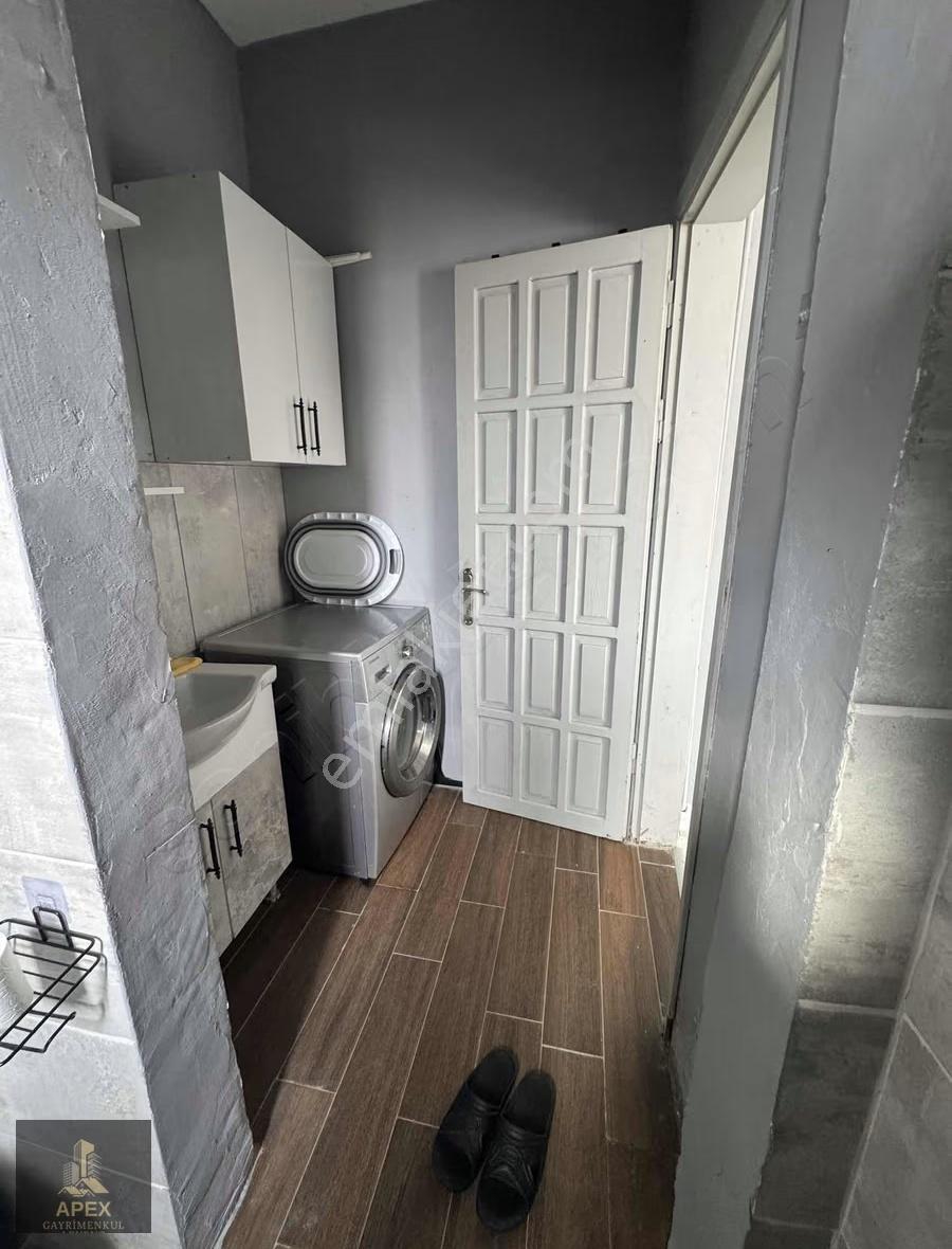 Ana Cadde Üzerinde Metroya 5 Dk Çok Geniş Full Eşyalı Daire - Görsel 15