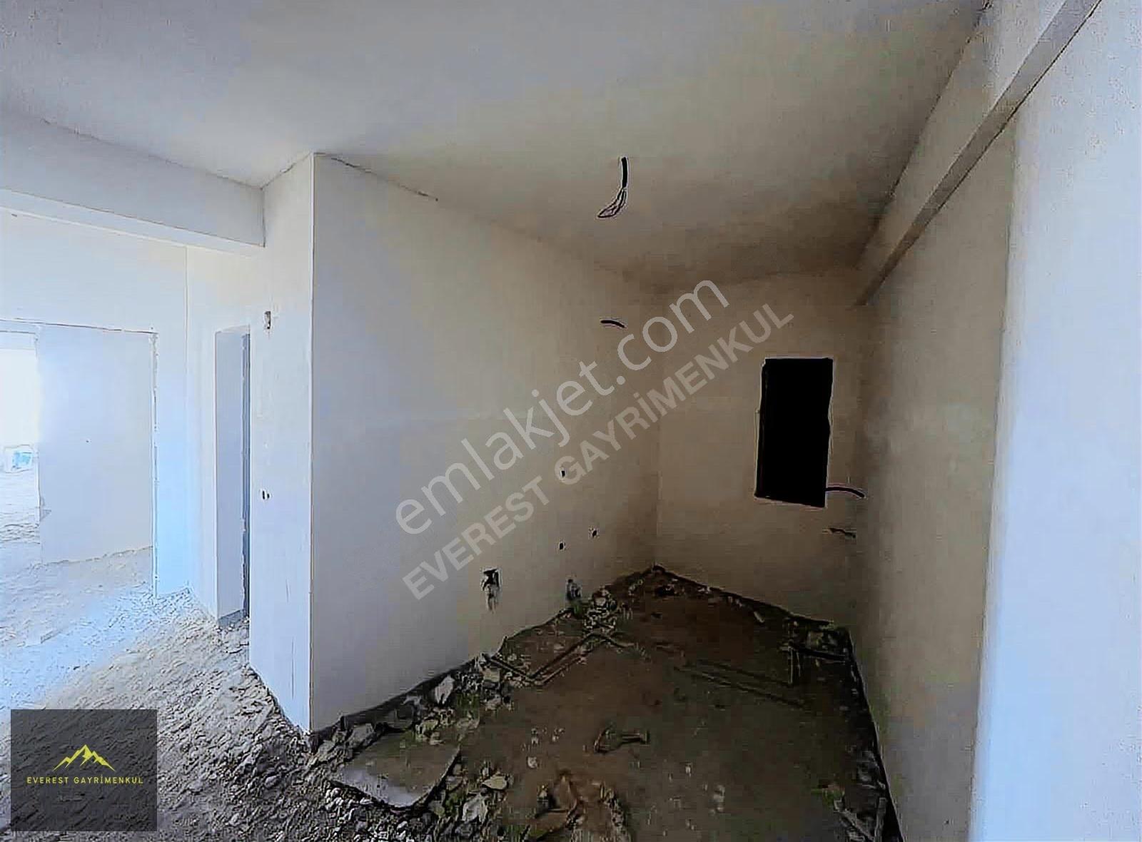 Çarşı Merkezde Az Katlı Kapalı Mutfak Sıfır Daire!!! - Görsel 7