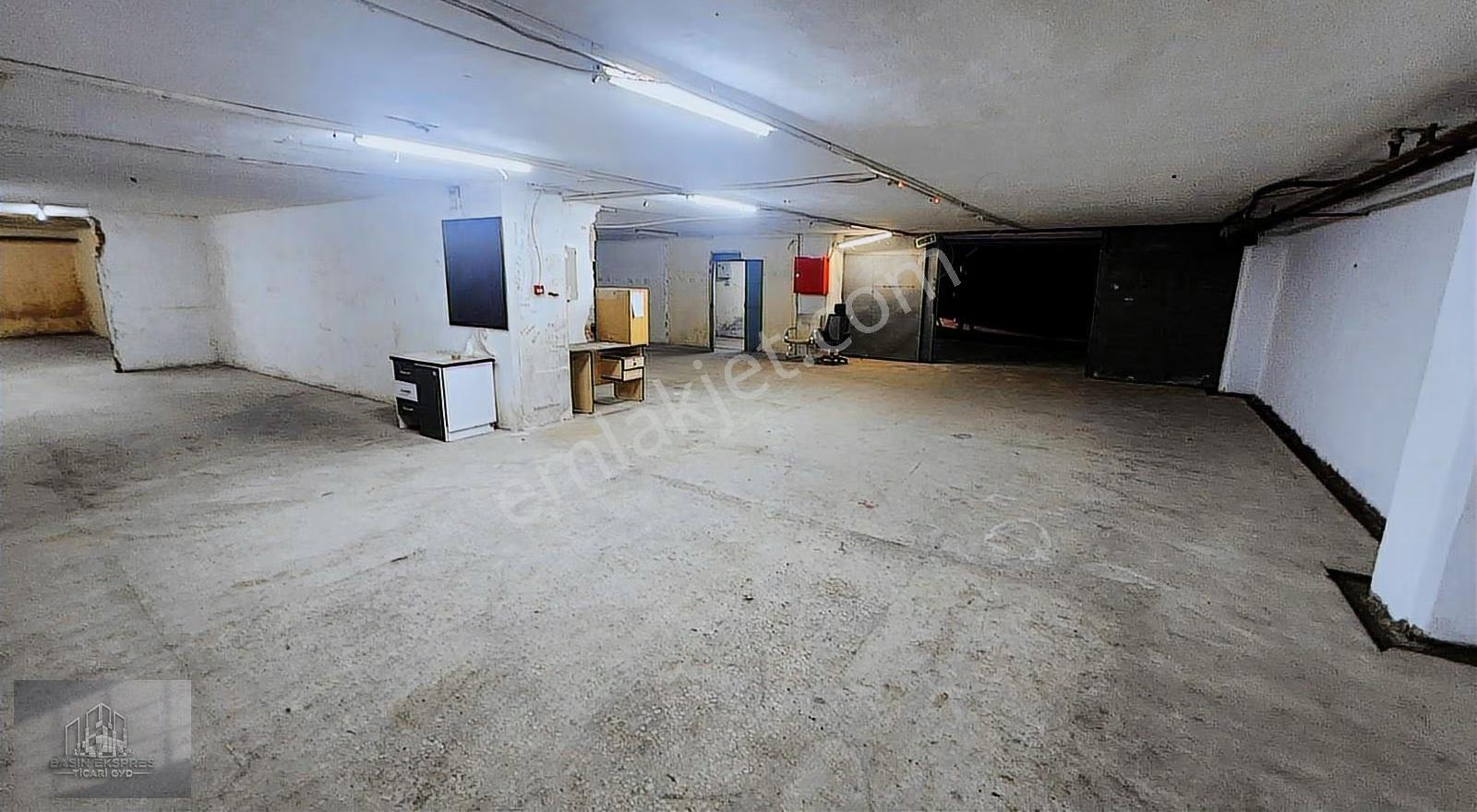 Sulyapıdan 1000 M2 Zemin Kat İş Yeri Depolama İmalata Uygun - Görsel 6