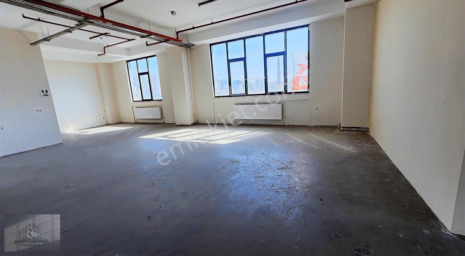Sulyapıdan İskanli 700 M2 Yeni Binada İş Yeri Plaza Katı - Görsel 12