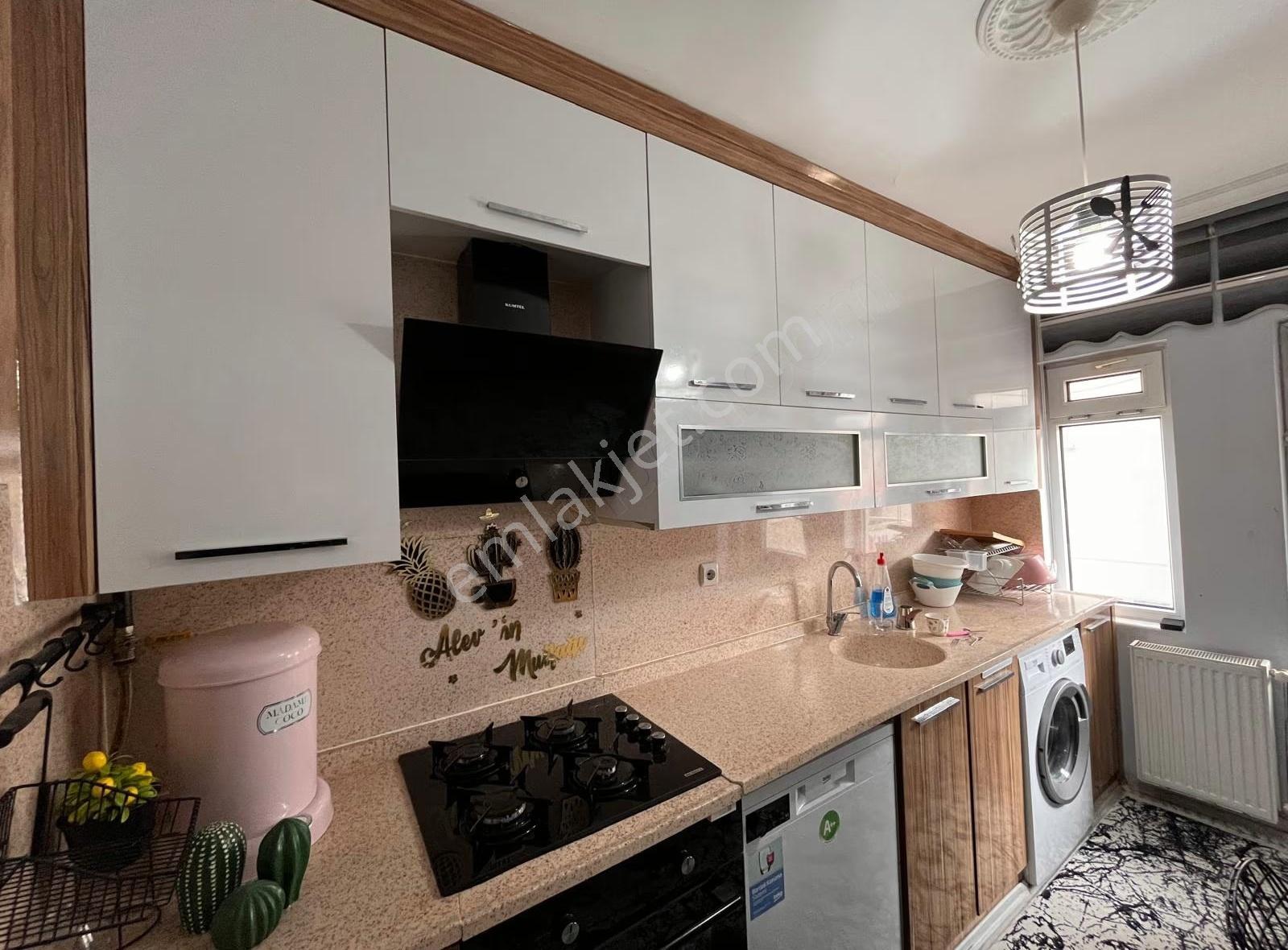 Adnan Menderes Bulvarı'nda 70m² Teraslı, 90m² 2+1 Satılık Daire - Görsel 12