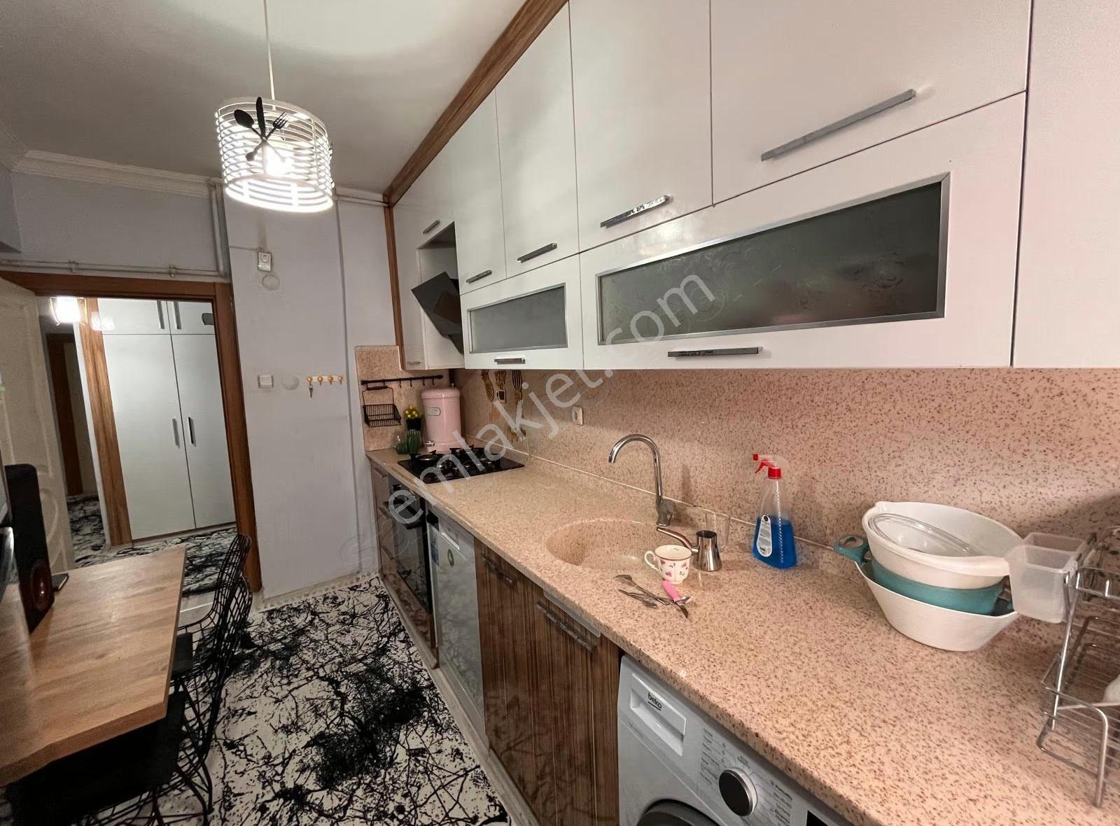 Adnan Menderes Bulvarı'nda 70m² Teraslı, 90m² 2+1 Satılık Daire - Görsel 6