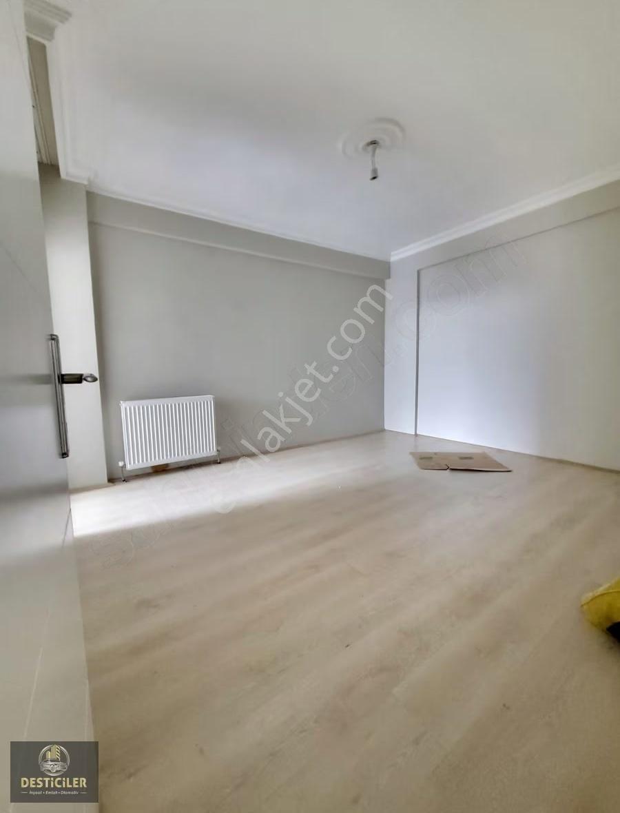 Mb-emek Mah. Ertaş Cad. Üzeri Tramway Durağı Yakını 3+1 Kiralık - Görsel 5