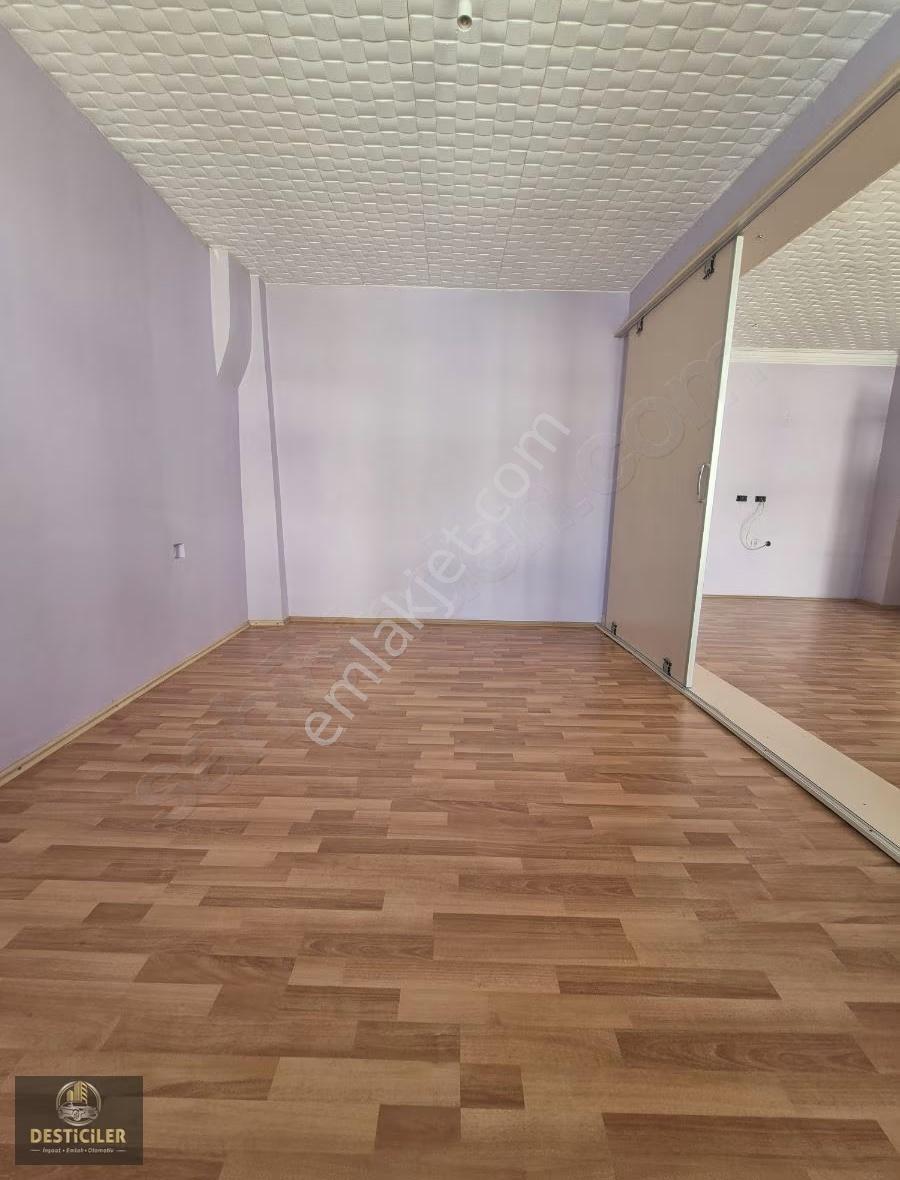 Hg-211 Emek Mah. Ertaş Tramvay Durağı Dibi 3+1 Kiralık Daire - Görsel 10