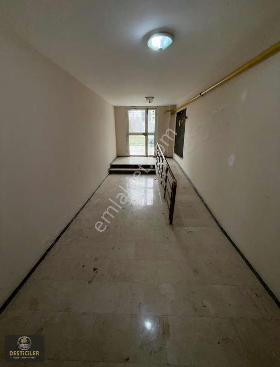 Ad-desticiler Şehir Hastane Yakını 2+0 Asansörlü Kiralık Daire - Görsel 2