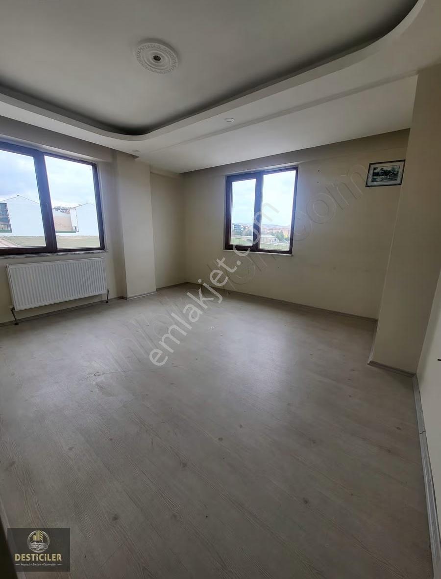Mb-71 Evler Mah. Ertaş Cad. Üzeri 2+1 Kiralık Daire - Görsel 4