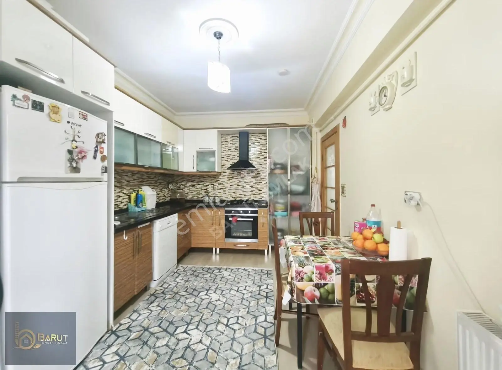 Barut Emlak_asansörlü 3+1 135m2 Site Dairesi Okullar Bölgesinde - Görsel 2