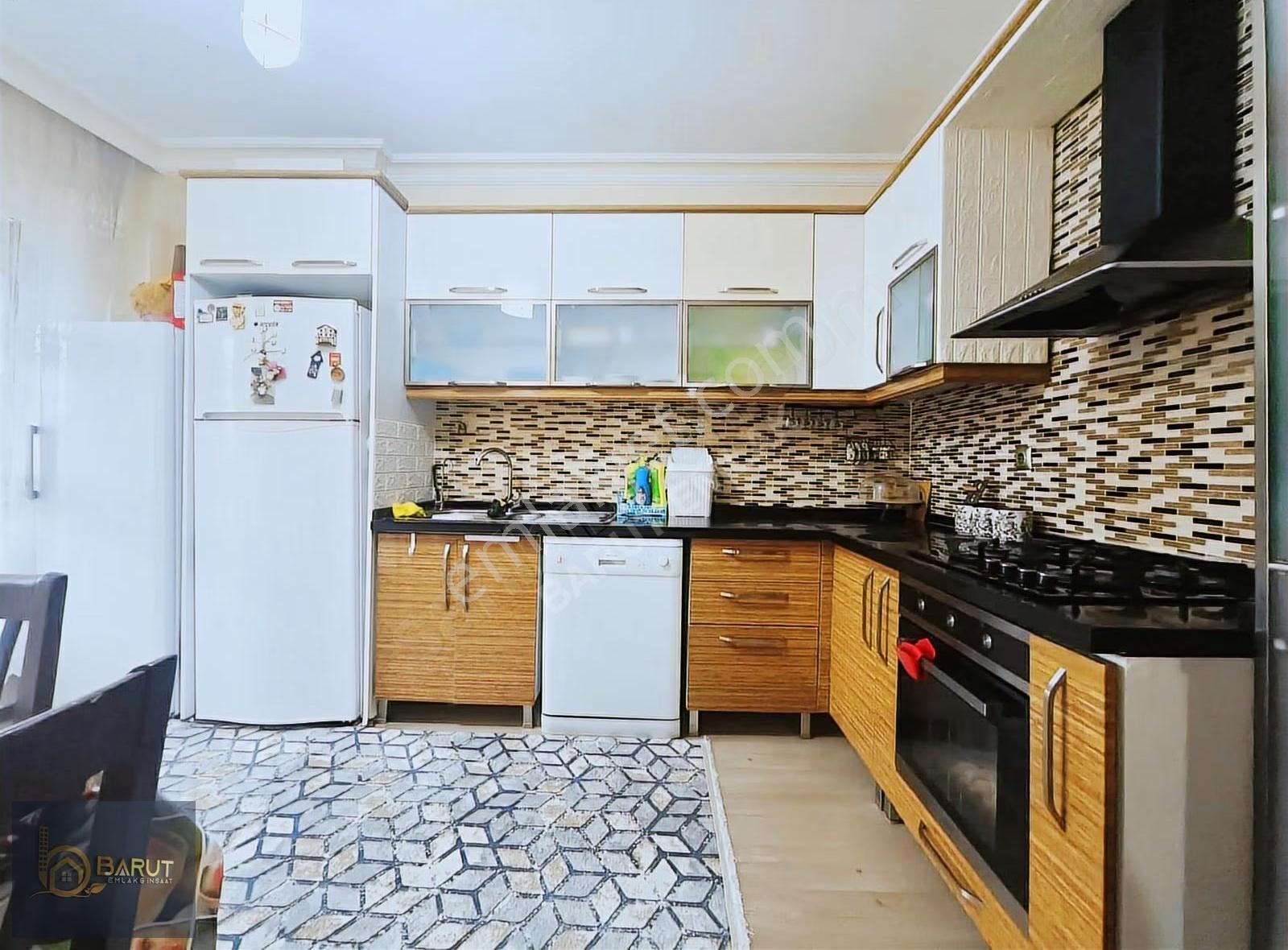 Barut Emlak_asansörlü 3+1 135m2 Site Dairesi Okullar Bölgesinde - Görsel 8