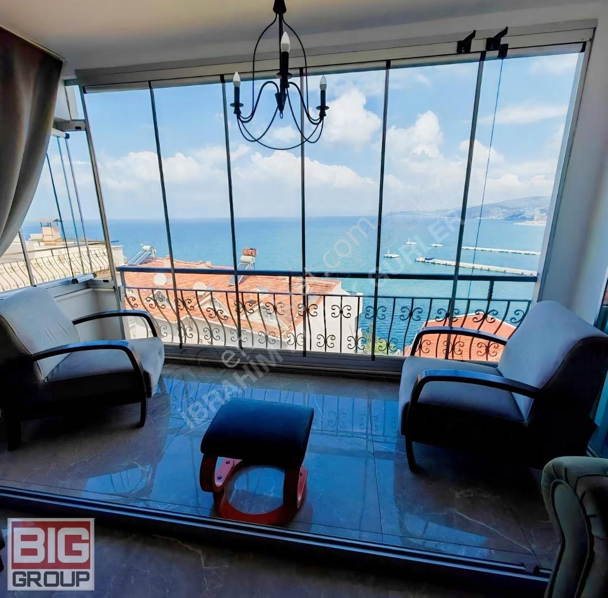 İkonik Kuşadası Manzaralı, Merkezde, 4+1, Yenilenmiş Temiz Villa - Görsel 29