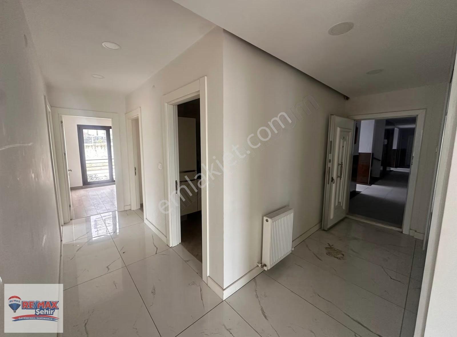 Remax Yalova Asude Vadi Evleri Satılık 3+1 Daire - Görsel 7