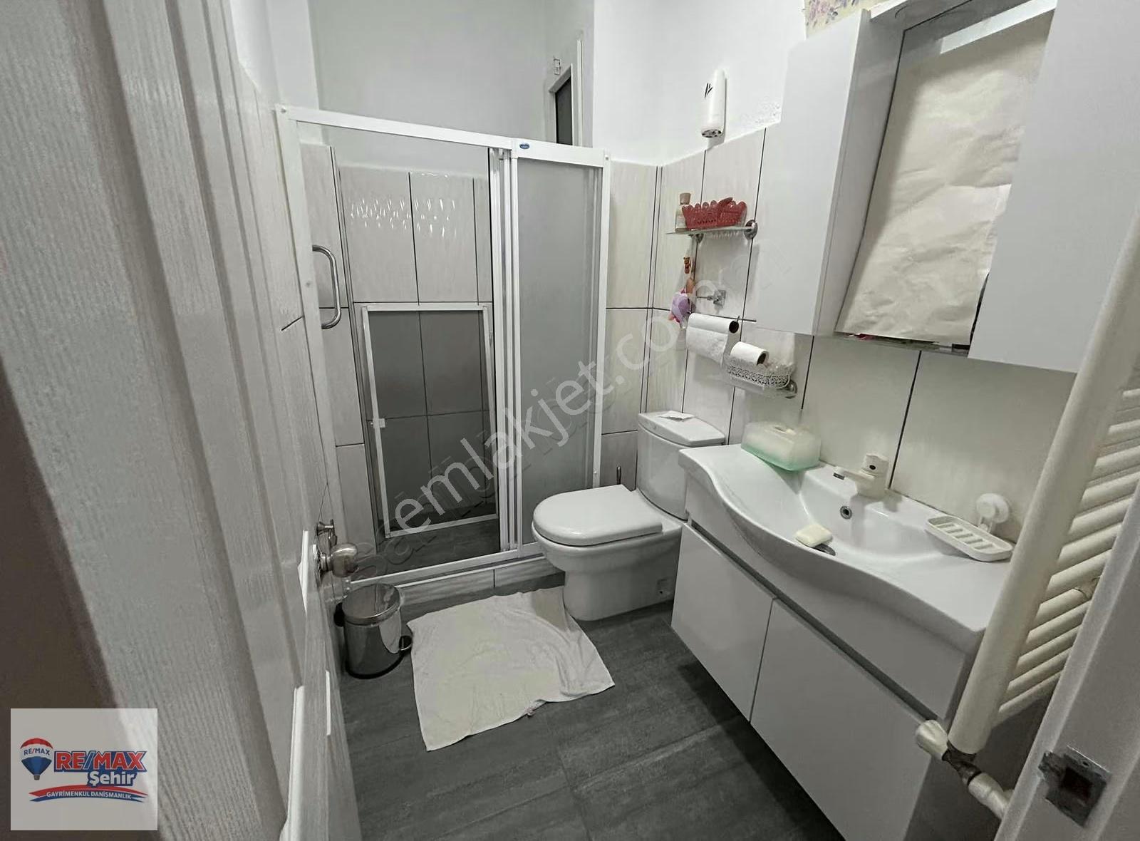 Re/max Şehir'den Çınarcık'da Satılık Daire - Görsel 7