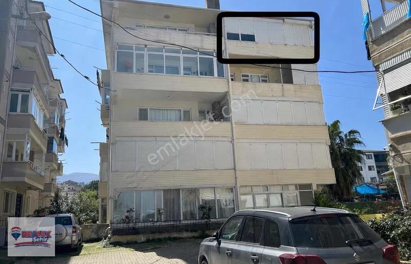 Re/max Şehir'den Çınarcık'da Satılık Daire